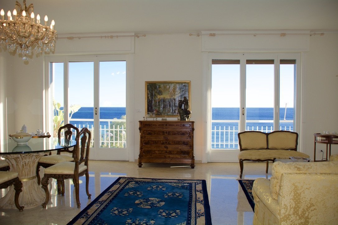 Twins Apartment Ospedaletti - Image 1